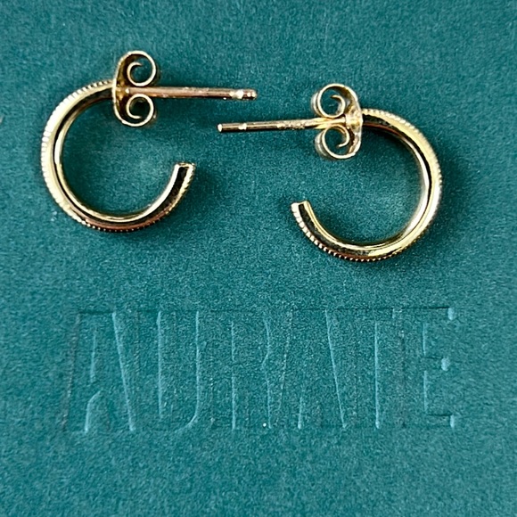 Aurate Gold Deco Milgrain Huggie Earrings 14k Yellow Gold - Picture 6 of 7